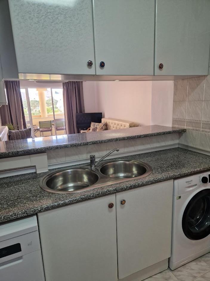 Apartamento T2 Palmeira Gale-Praia Da Gale Guia  Luaran gambar