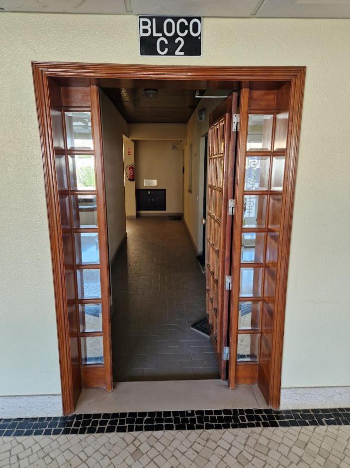 Apartamento T2 Palmeira Gale-Praia Da Gale Guia  Luaran gambar